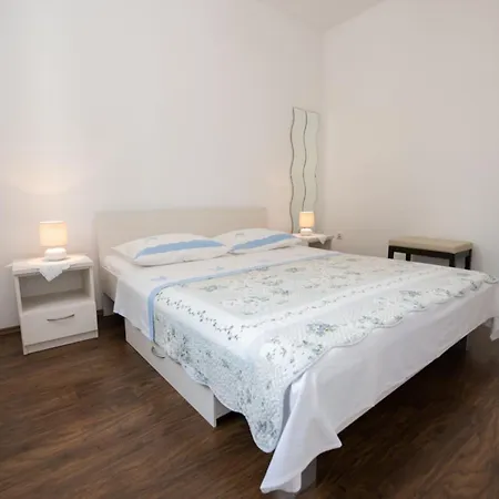 Apartment Elegant With Sea View Lovran